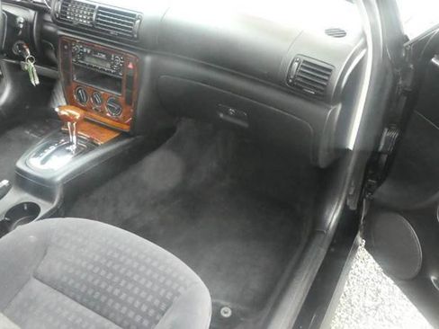 Used 2001 Volkswagen Passat GLS image 16