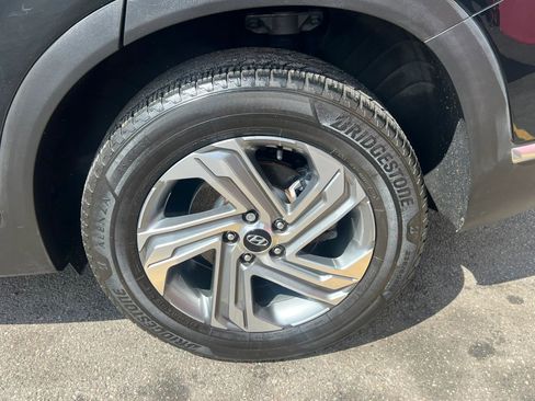 Used 2022 Hyundai Santa Fe SEL FWD image 11