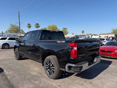 Used 2020 Chevrolet Silverado 1500 LT AWD/4WD image 5