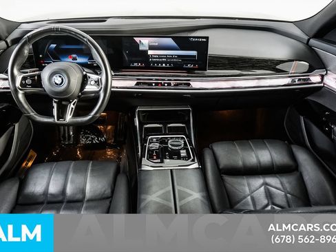 Used 2024 BMW i7 eDrive50 w/ M Sport Package RWD image 23