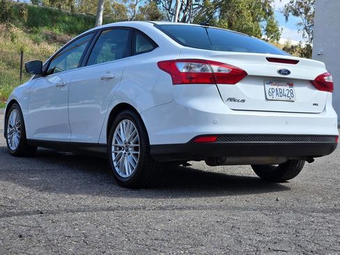 Used 2012 Ford Focus SEL image 12