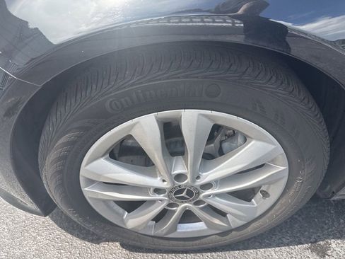 Used 2019 Mercedes-Benz C 300 Sedan image 8