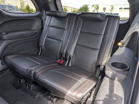 Used 2025 Dodge Durango GT image 28