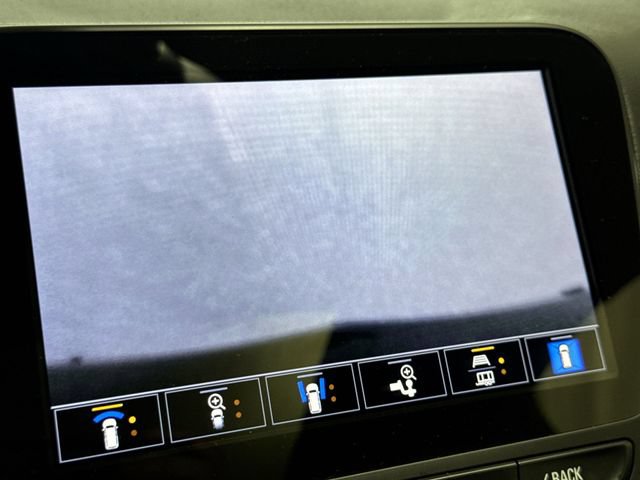 Used 2023 Chevrolet Equinox RS FWD image 20