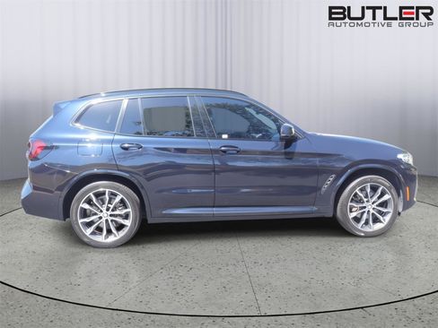 Used 2022 BMW X3 xDrive30i w/ M Sport Package 2 AWD/4WD image 8