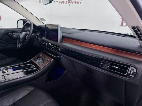 Used 2023 Lincoln Aviator Reserve w/ Equipment Group 201A image 36