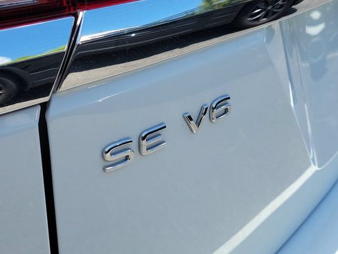 Used 2023 Volkswagen Atlas SE FWD image 5