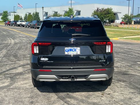 Used 2026 Ford Explorer Platinum AWD/4WD image 3