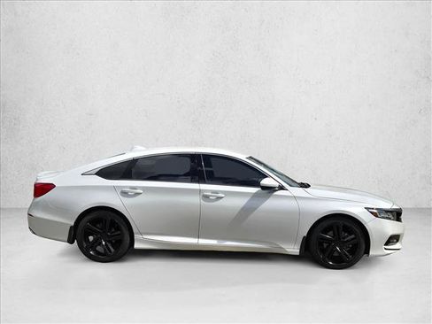 Used 2019 Honda Accord Sport image 4