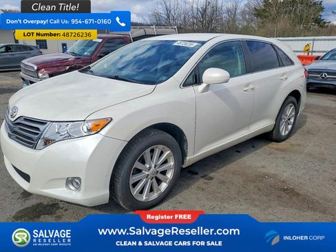 Used 2010 Toyota Venza AWD image 1