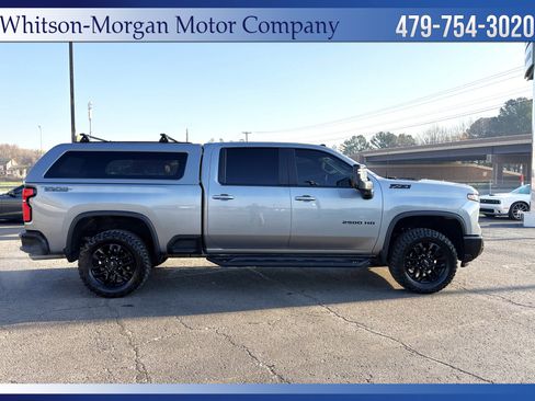 Used 2025 Chevrolet Silverado 2500 LT w/ Trail Boss Package image 5