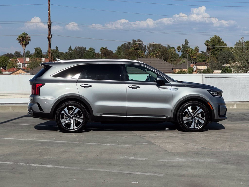 Used 2023 Kia Sorento EX w/ Panoramic Sunroof Package AWD/4WD image 31