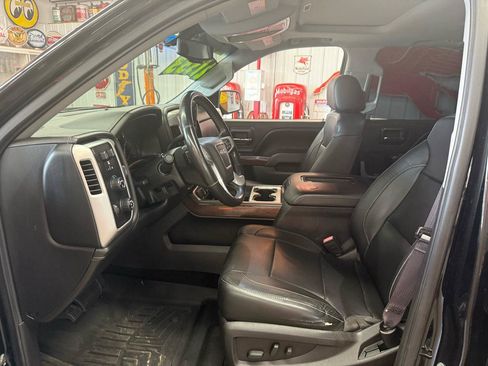 Used 2017 GMC Sierra 1500 SLT w/ Texas SLT Premium Package AWD/4WD image 8