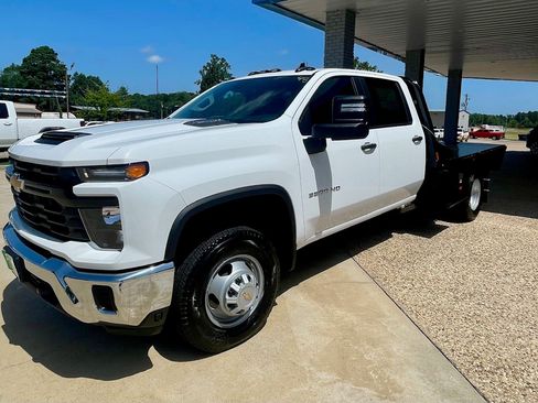 New 2025 Chevrolet Silverado 3500 W/T w/ WT Convenience Package image 5