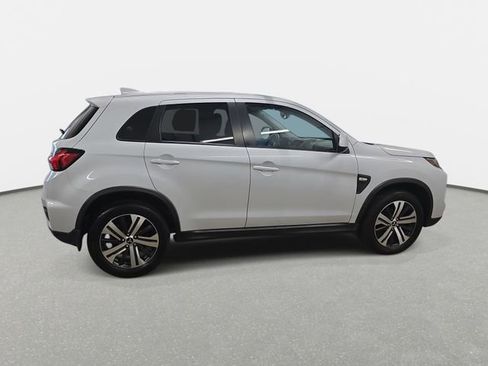 Used 2022 Mitsubishi Outlander Sport ES FWD image 4