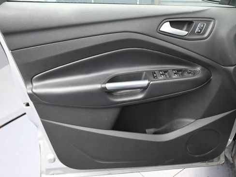 Used 2019 Ford Escape SE AWD/4WD image 20