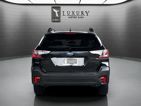 Used 2020 Subaru Outback Onyx Edition XT AWD/4WD image 6