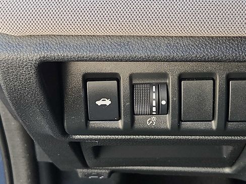 Used 2024 Subaru Legacy Premium AWD/4WD image 25