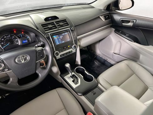 Used 2013 Toyota Camry LE image 20
