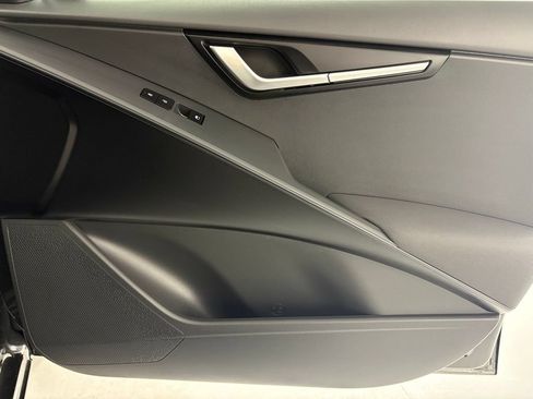 New 2026 Kia Niro LX FWD image 40