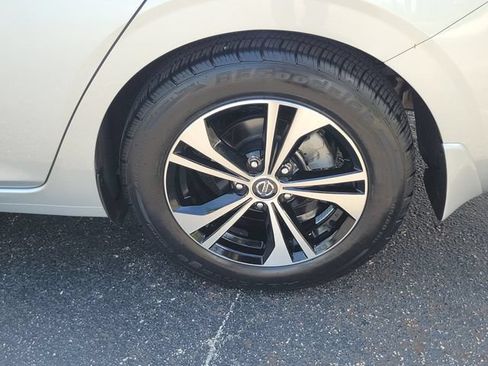 Used 2023 Nissan Sentra SV FWD image 7