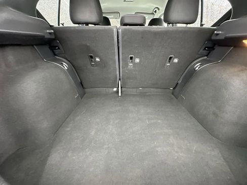 Used 2020 Nissan Kicks S image 23