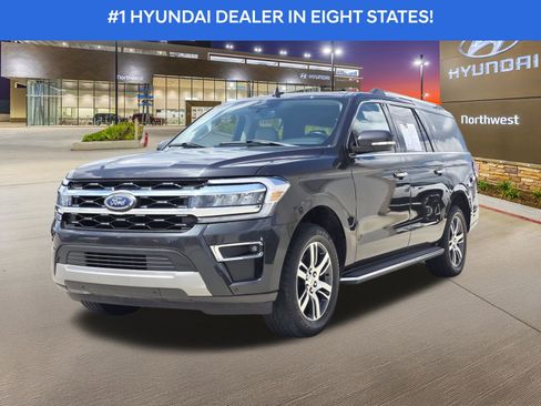 Used 2023 Ford Expedition Max Limited RWD image 2
