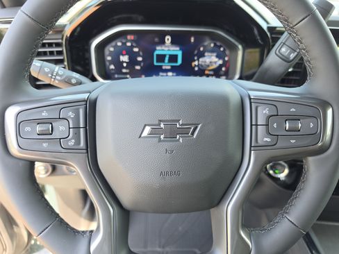 New 2026 Chevrolet Silverado 2500 ZR2 AWD/4WD image 39