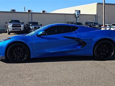 Used 2025 Chevrolet Corvette Stingray Coupe w/ Battery Protection Package image 5