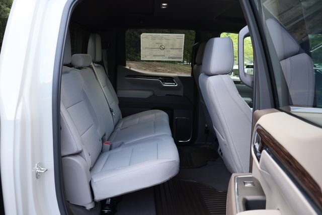 New 2026 GMC Sierra 1500 SLE w/ Preferred Package AWD/4WD image 23