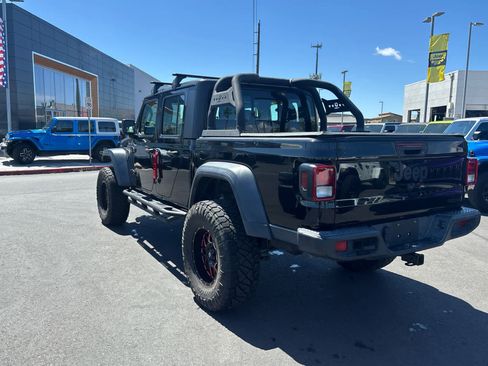 Used 2021 Jeep Gladiator Sport image 7