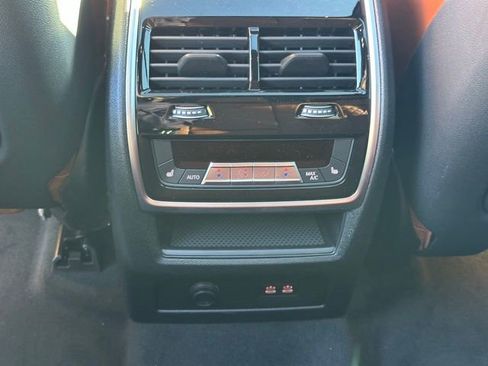 New 2026 BMW X5 xDrive50e image 29