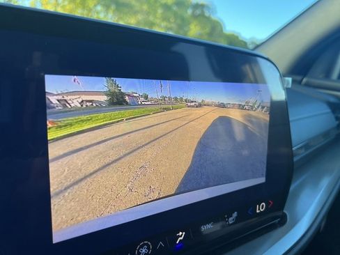 New 2026 Chevrolet Traverse LT w/ LPO, Floor Liner Package image 15