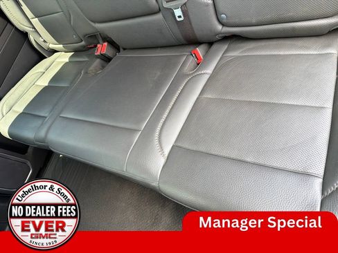 Used 2023 GMC Sierra 1500 Denali w/ Denali Reserve Package AWD/4WD image 18