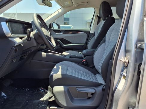 New 2026 Volkswagen Tiguan S image 9