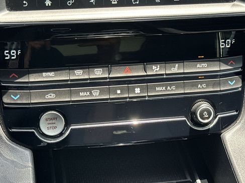 Used 2020 Jaguar F-PACE Premium AWD/4WD image 29