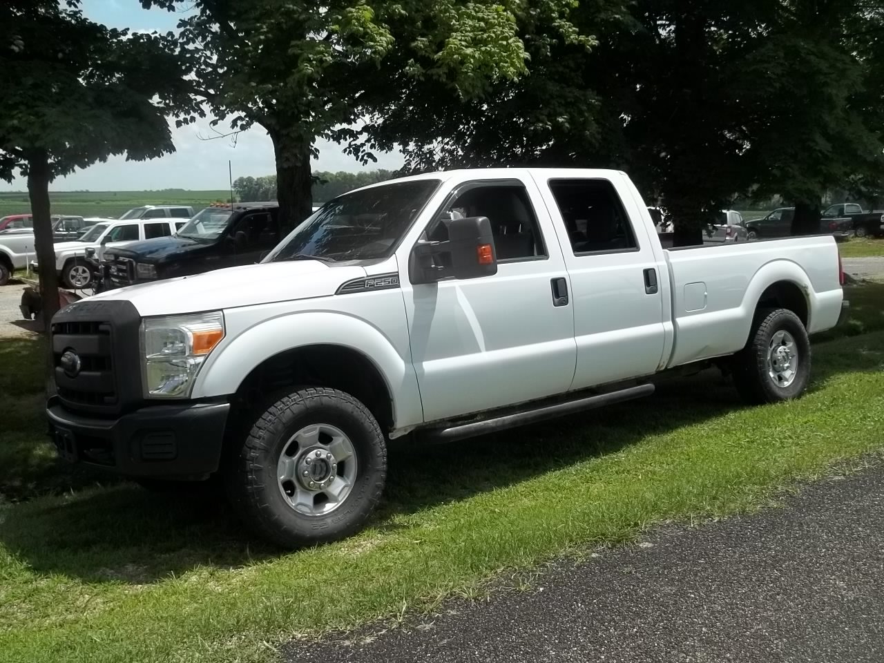 Used 2012 Ford F250 XL w/ PWR Equipment Group AWD/4WD image 1