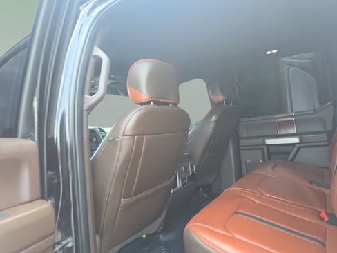 Used 2021 Ford F250 King Ranch w/ King Ranch Ultimate Package AWD/4WD image 23