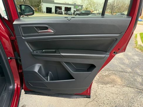 Used 2018 Volkswagen Atlas SE FWD image 21