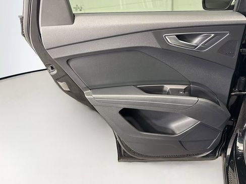 Used 2023 Audi Q4 e-tron Premium Plus w/ Premium Plus image 25