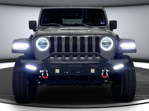 Used 2018 Jeep Wrangler Rubicon AWD/4WD image 2