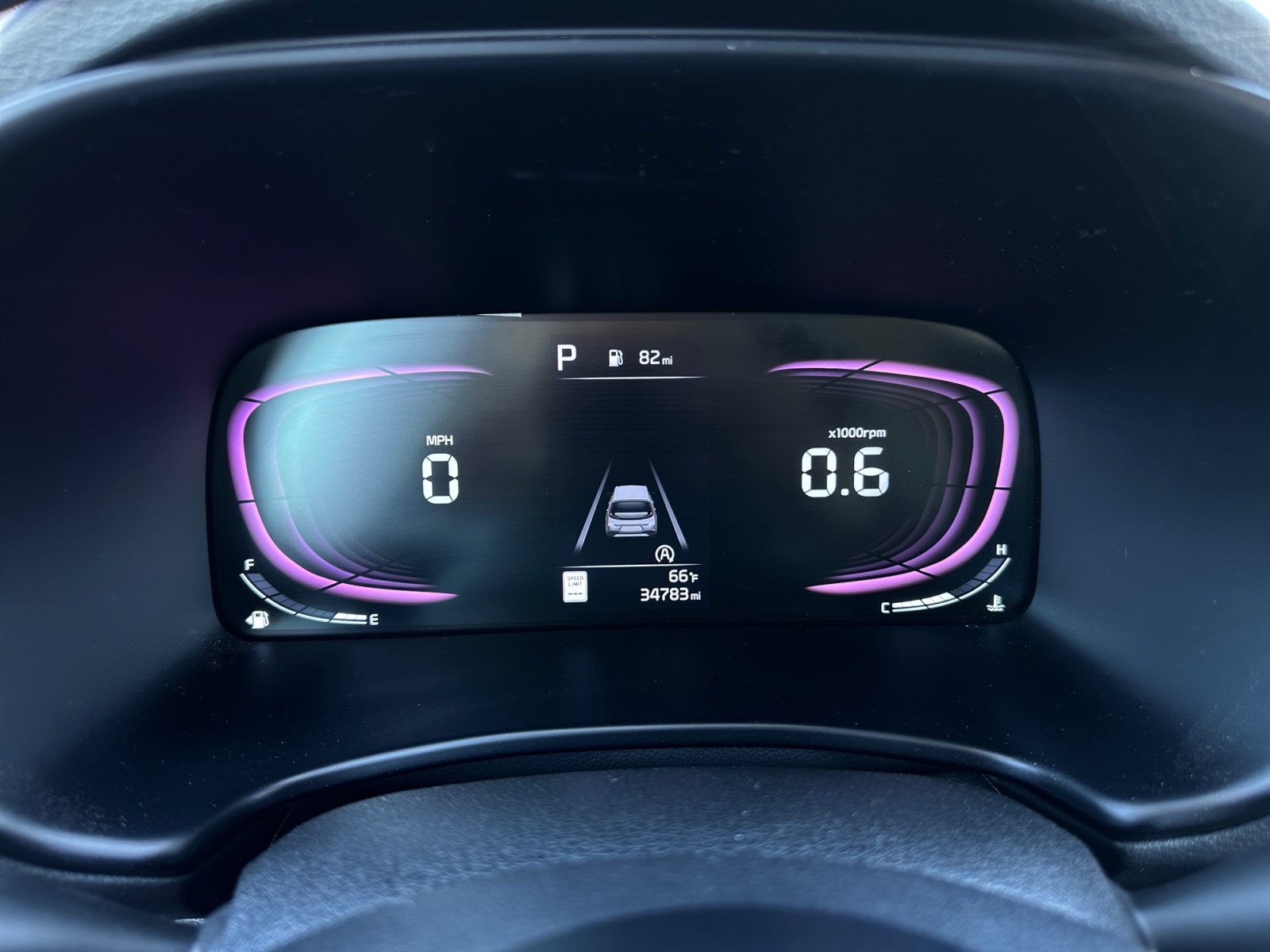 Used 2024 Kia Soul LX w/ LX Technology Package FWD image 25