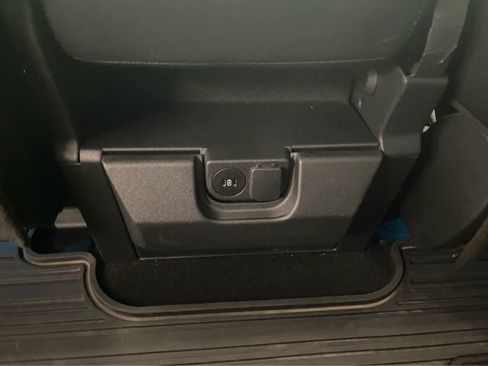 Used 2023 Ford F250 Lariat w/ Sport Appearance Package image 22