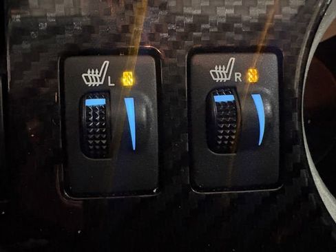 Used 2019 Toyota 4Runner TRD Off-Road Premium image 12