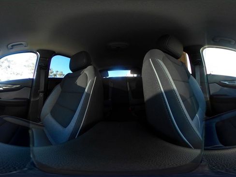 Used 2025 Chevrolet TrailBlazer LT image 42