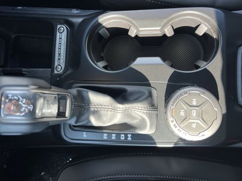 New 2026 Ford Bronco Outer Banks image 22