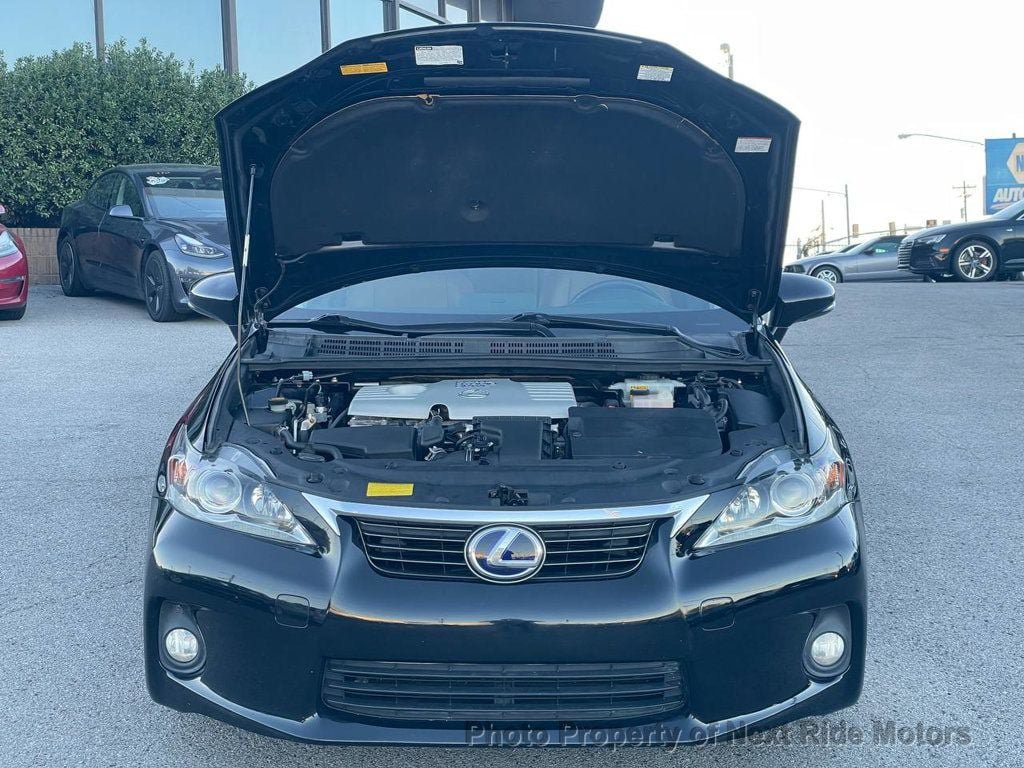 Used 2012 Lexus CT 200h Premium w/ Premium Audio Pkg FWD image 25