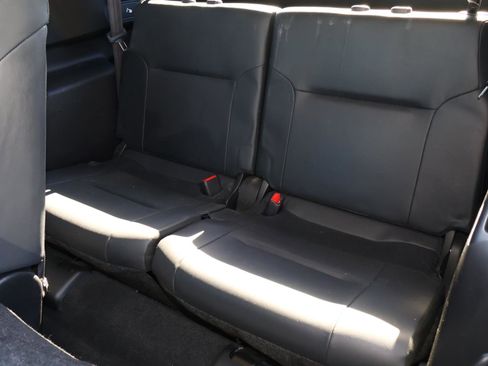 Used 2024 Mitsubishi Outlander SE image 21