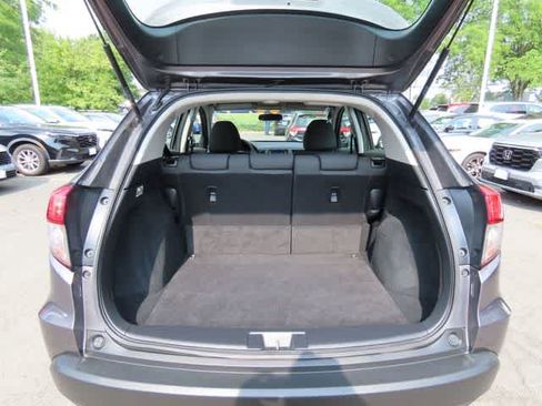 Certified 2019 Honda HR-V LX image 10