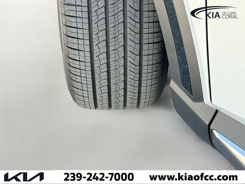 New 2027 Kia Telluride S image 42